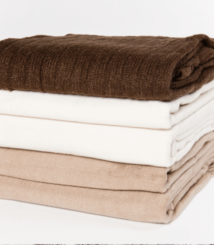 Single bed lightweight microfiber blanket supplied by New Delhi Enterprises 01